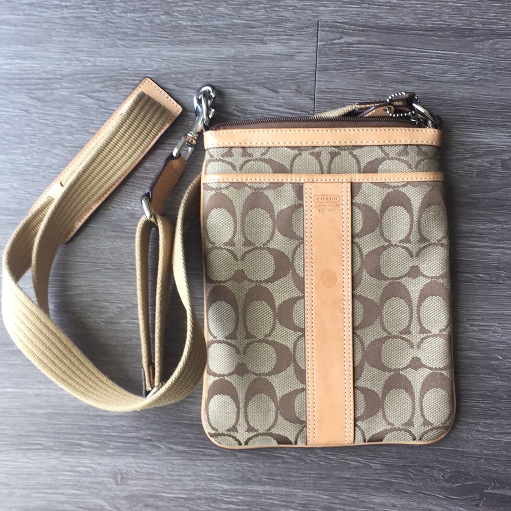 Coach Swingpack - image 1